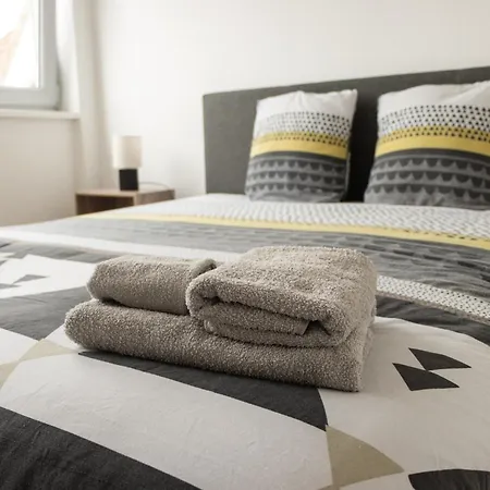 Renove 10 Minutes A Pied Du Coeur De Apartman *