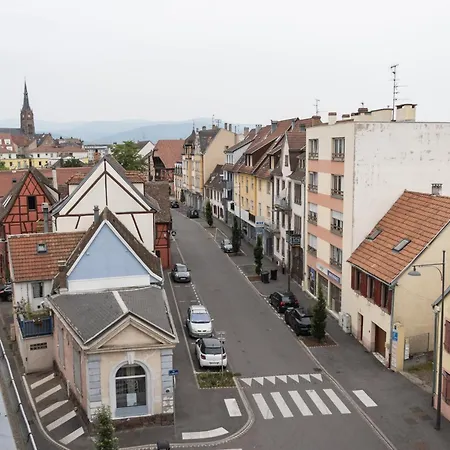 Renove 10 Minutes A Pied Du Coeur De Apartamento Colmar
