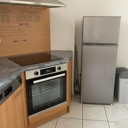 Lägenhet Renove 10 Minutes A Pied Du Coeur De *