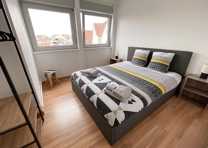 Proche Du Coeur De Et De La Gare Appartamento *